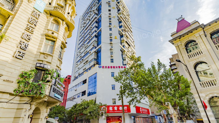 银丰大厦外景图