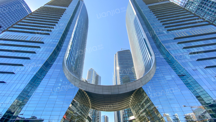 卓越前海壹号外景图