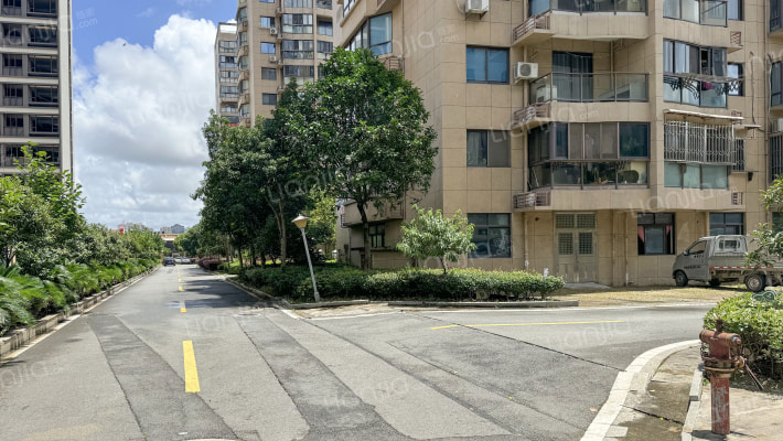 嘉南锦园外景图