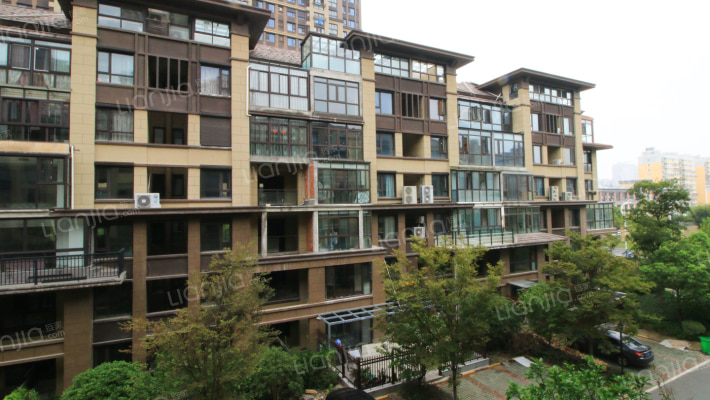 海亮悦榕墅外景图