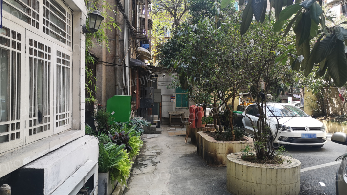 延安东路22号外景图