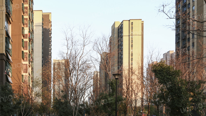 磨店家园同德苑外景图