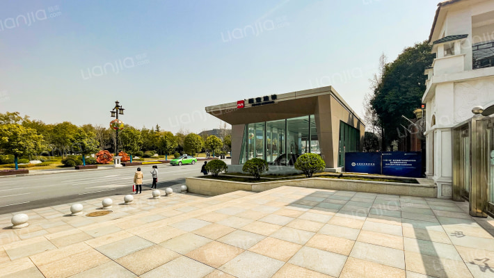 西安曲江航天御苑房价怎么样曲江航天御苑房源户型图小区车位交通地址