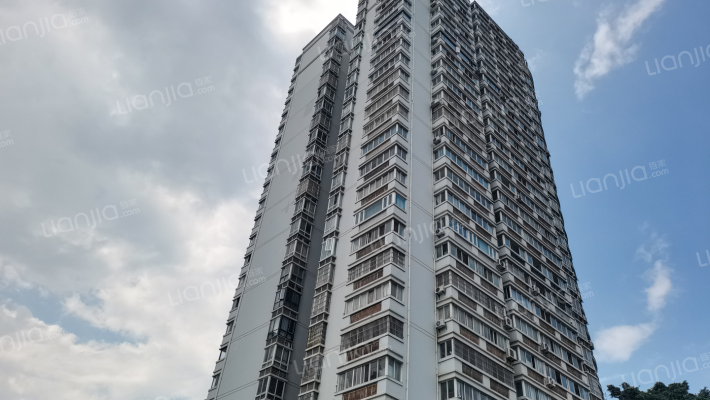 江滨大厦外景图