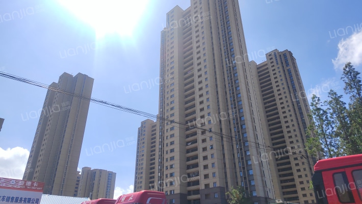 雪松·香柏国际外景图