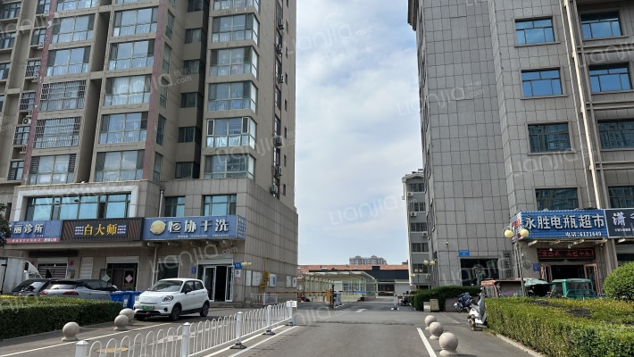 鑫城大厦外景图