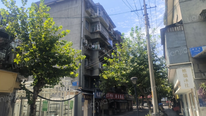 胡家巷95号外景图