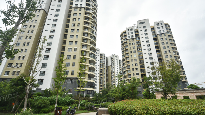 高教公寓外景图