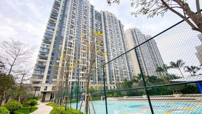 世茂璀璨天城一期外景图