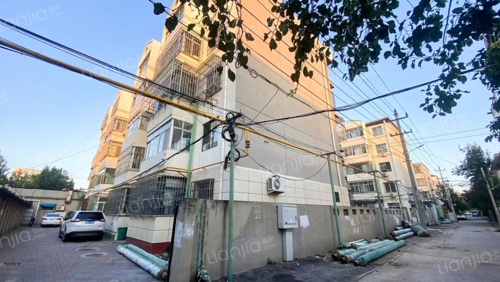 邮政局职工宿舍外景图