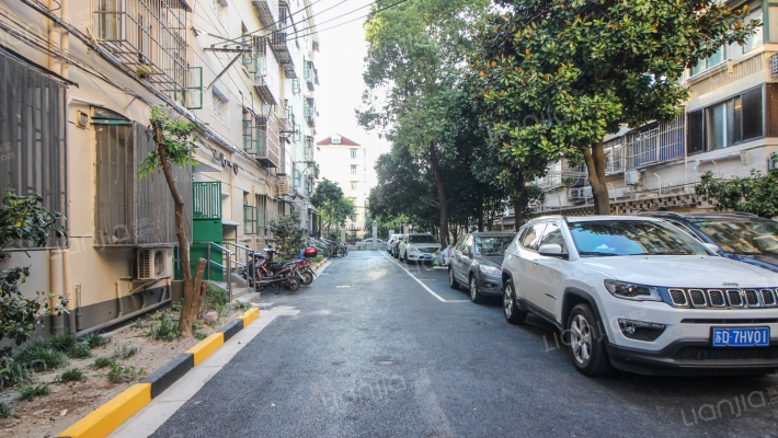 国顺路300弄外景图