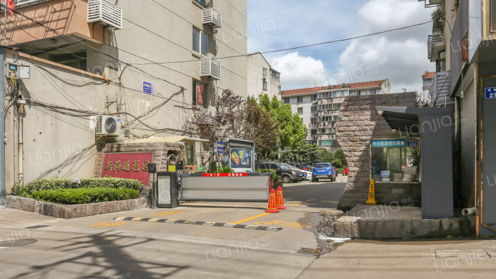 新海通花园外景图