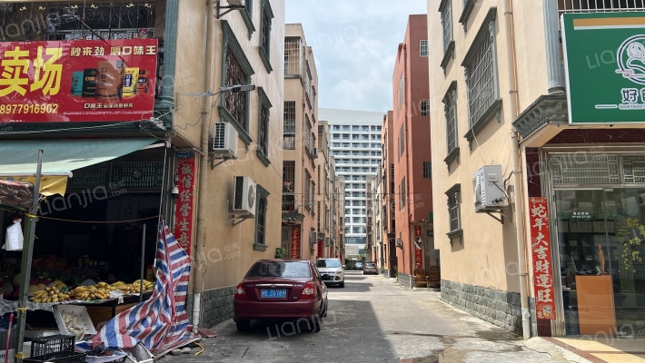 吉信住宅小区外景图