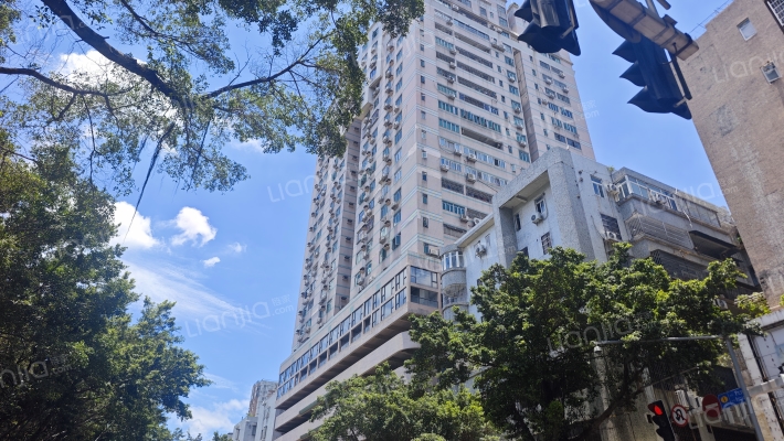 光明大厦外景图