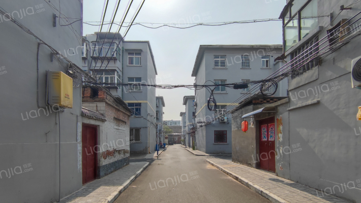 劳动路拖电厂家属院外景图