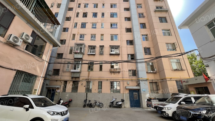 新苑小区外景图