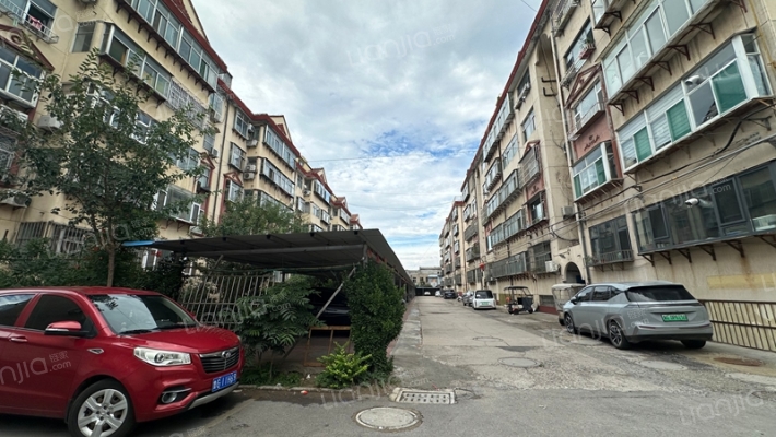 青城小区外景图