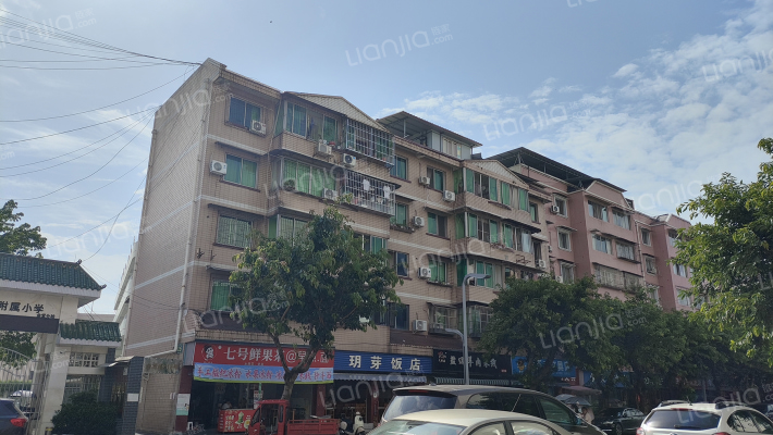 金龙路215号外景图