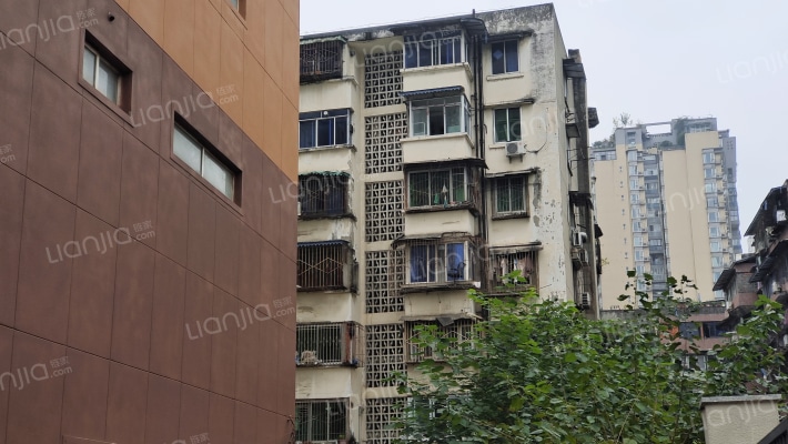 德盛路26号外景图