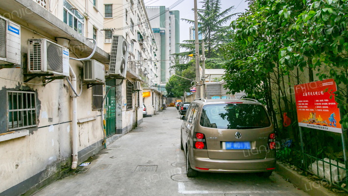 塘桥路223弄外景图