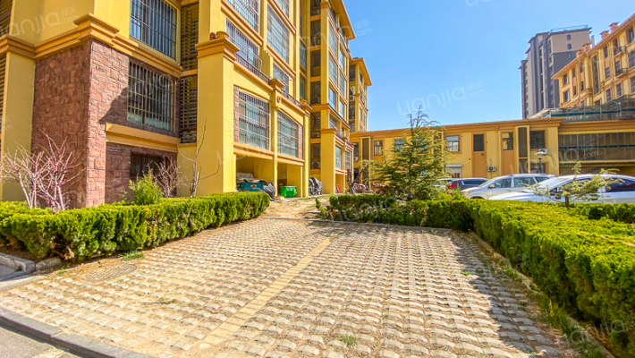 小台后社区外景图