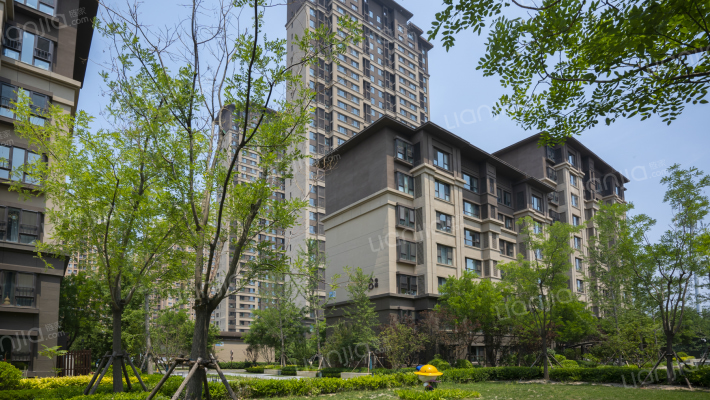 北辰金辉中环云著外景图