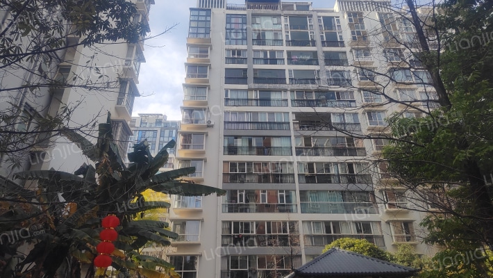 春城邻里外景图