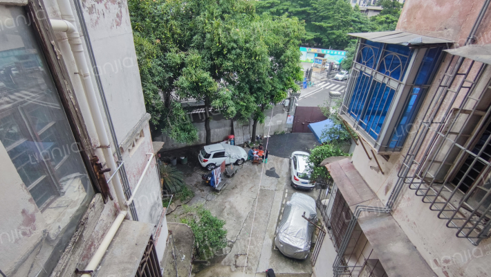 福州市展览馆宿舍外景图