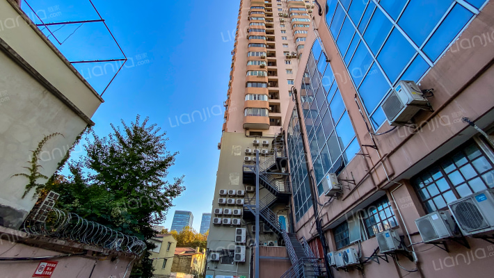 襄乐大厦外景图