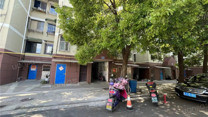 新坝小区外景图