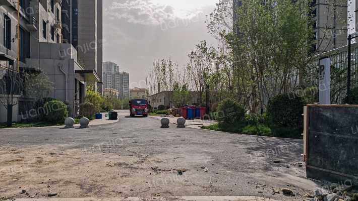 万星四季城外景图