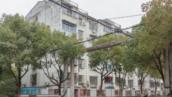 花园中路外景图