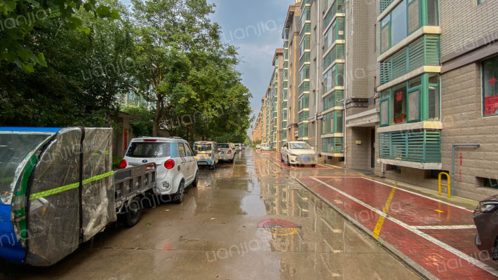 银河花园E区外景图