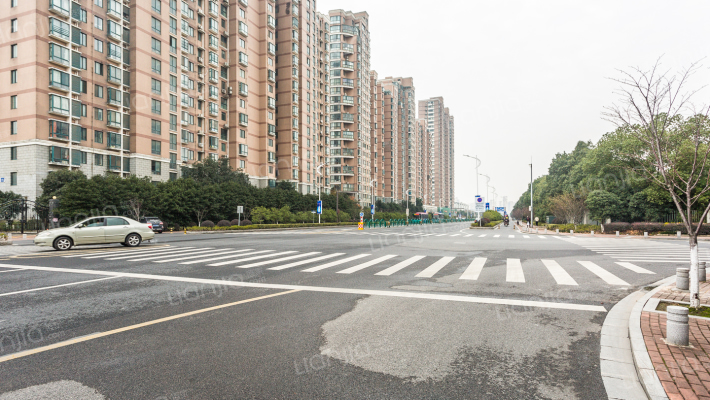 苏州名城花园吴江区房价怎么样名城花园吴江区房源户型图小区车位交通