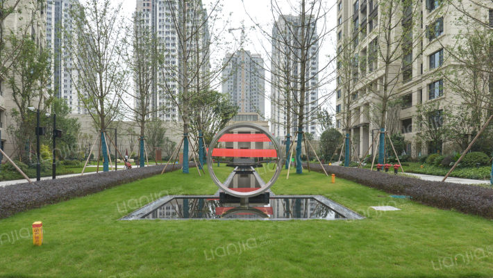 鲁能泰山7号六街区外景图