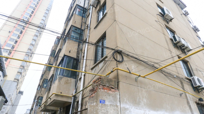 粮食局宿舍外景图