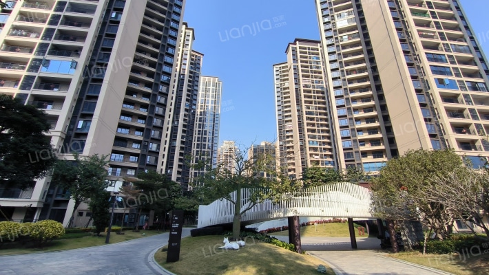 聚龙天誉湾三期外景图