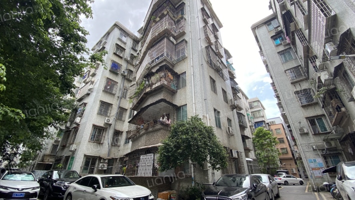 怡居新村外景图