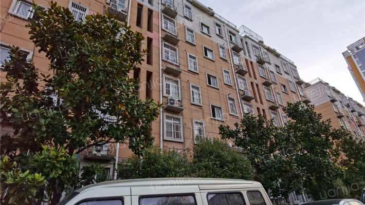 南京路安置小区外景图