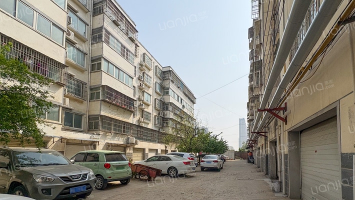 文景花园外景图