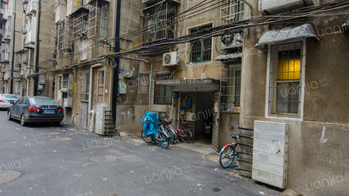 东门捷径12号院外景图