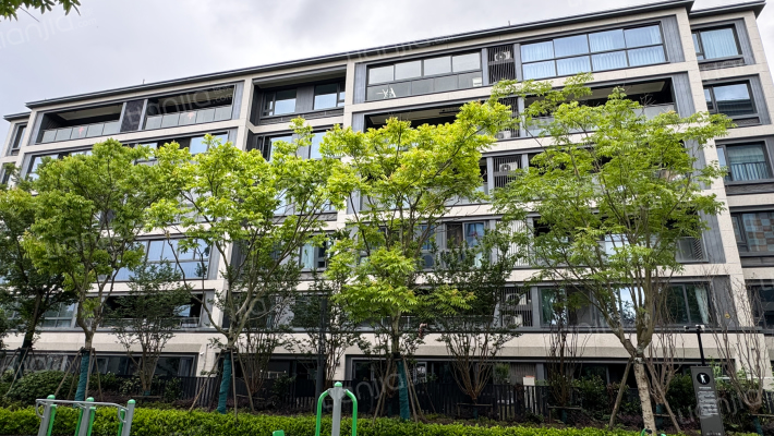 中梁隐山府外景图