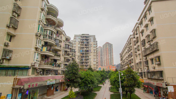 屏都步行街外景图