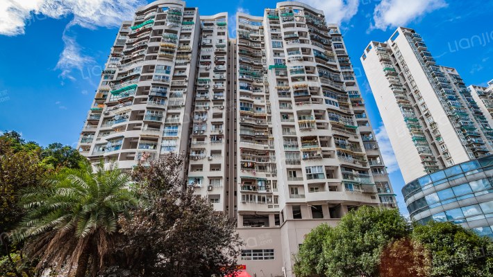 芳景大厦外景图