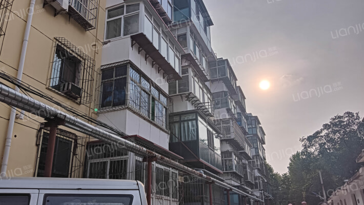 育才街333号院外景图