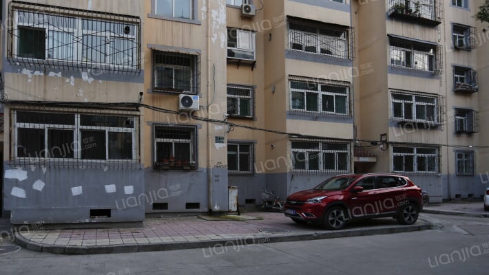 玉河街福利巷1号院外景图