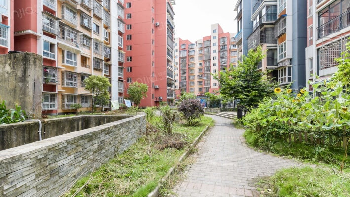 康城花溪外景图