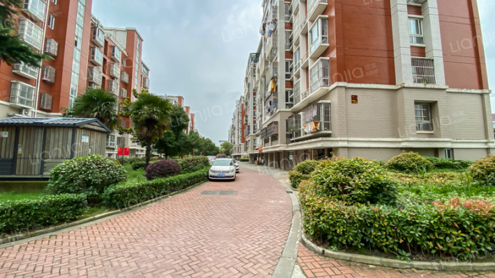 苏沪佳苑外景图