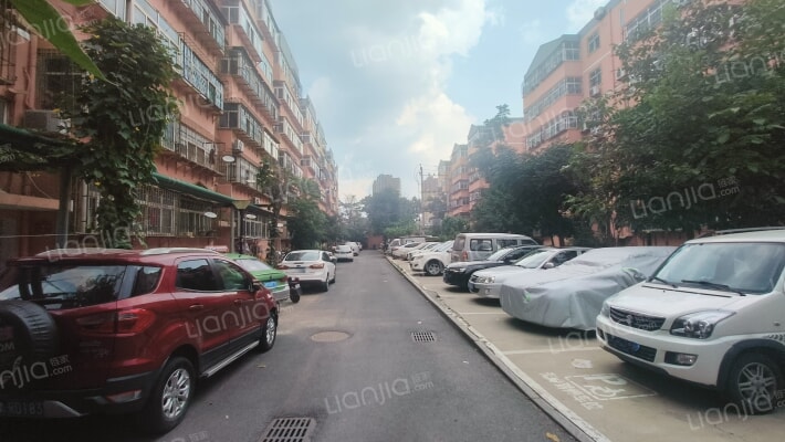 兴苑小区外景图