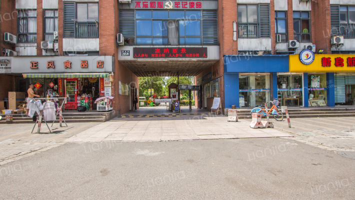 塞纳丽景外景图